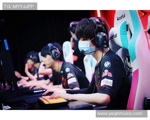 独家解析FPX战队在比赛中的速度优势与对手的对比分析