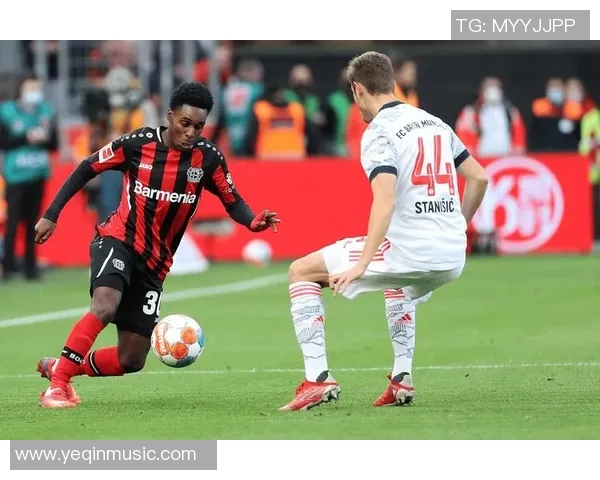 德比郡与米尔沃尔激战正酣比分走势引人关注